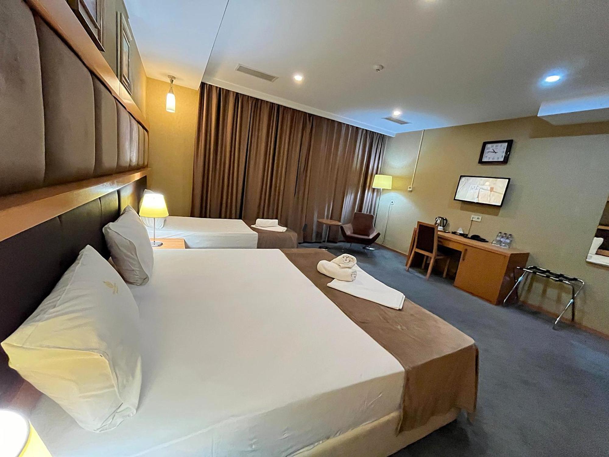 Gm City Hotel Баку Стая снимка
