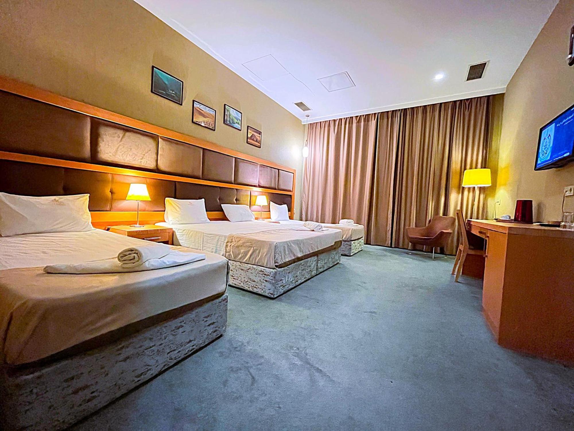 Gm City Hotel Баку Екстериор снимка