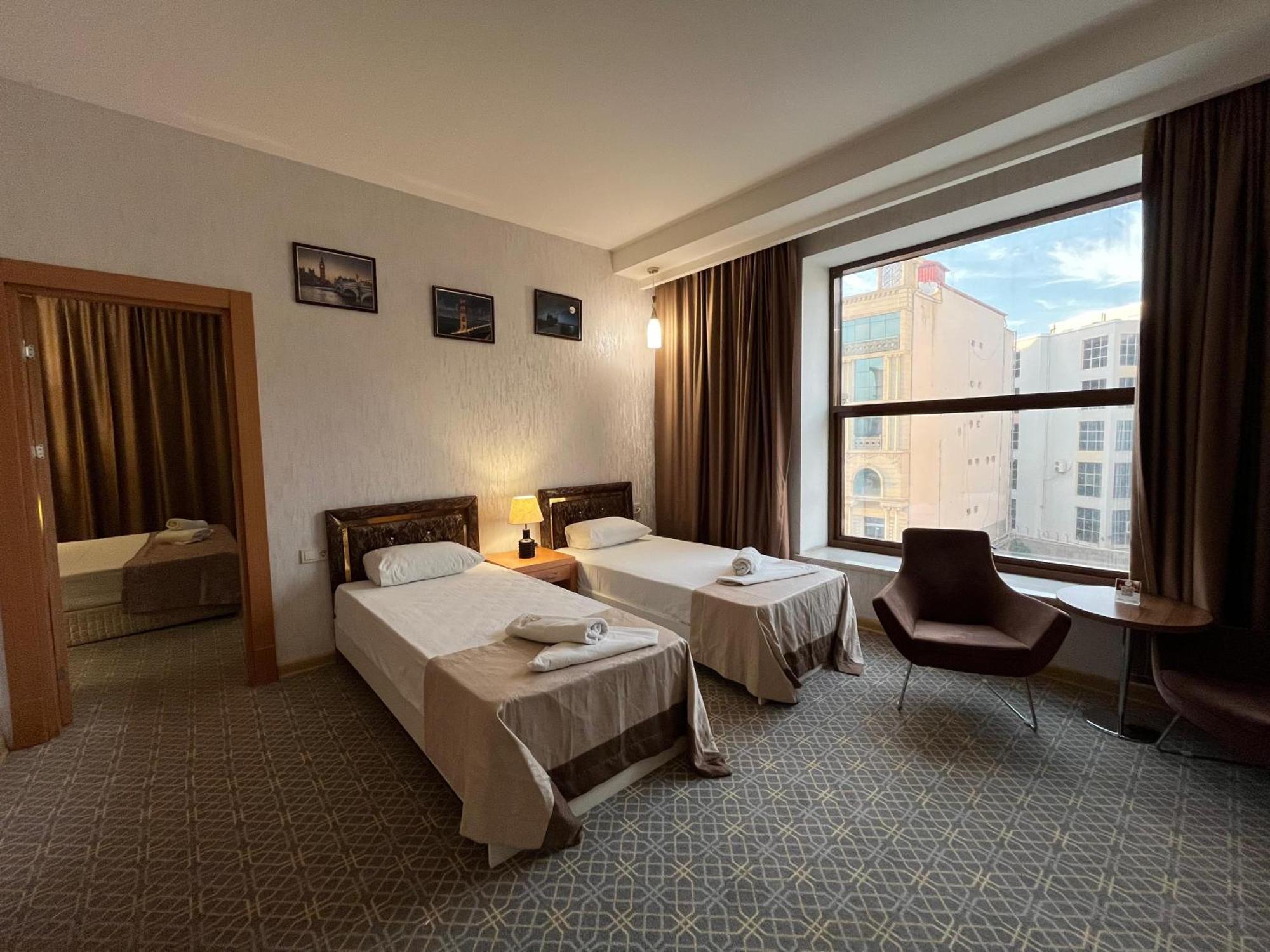 Gm City Hotel Баку Стая снимка