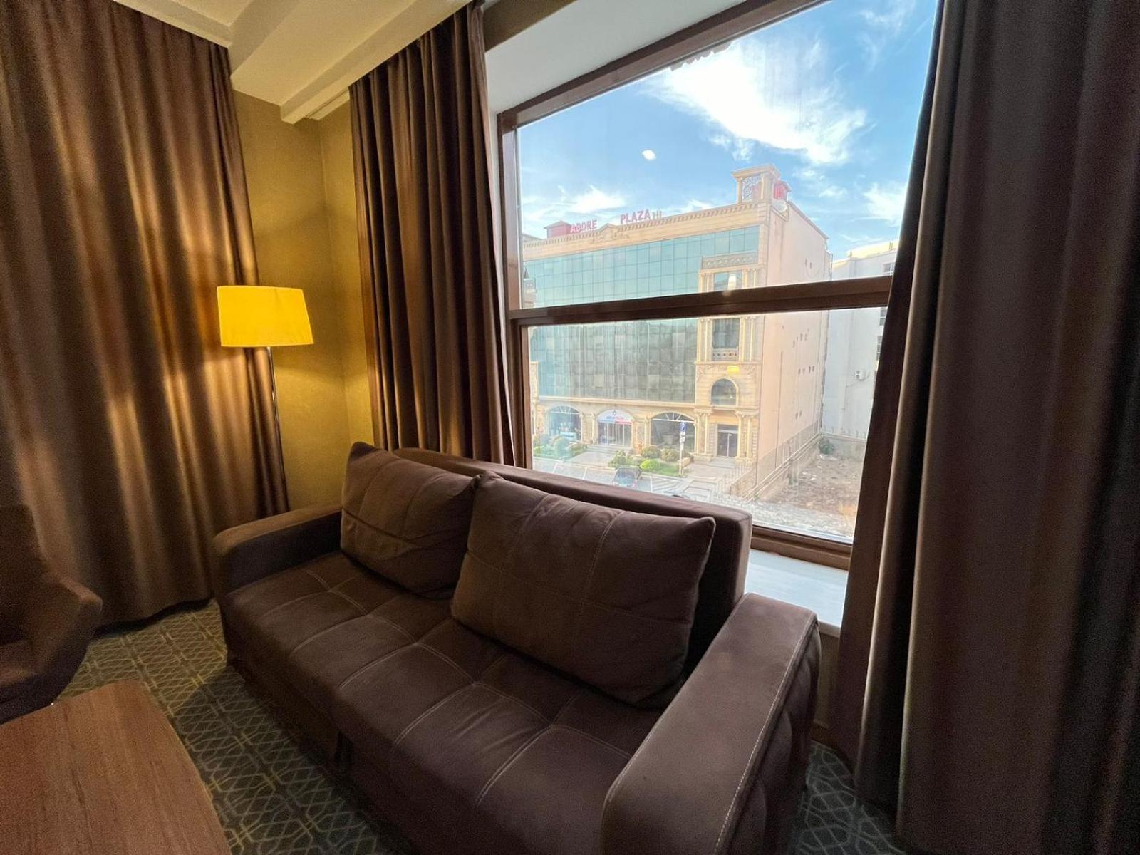 Gm City Hotel Баку Стая снимка