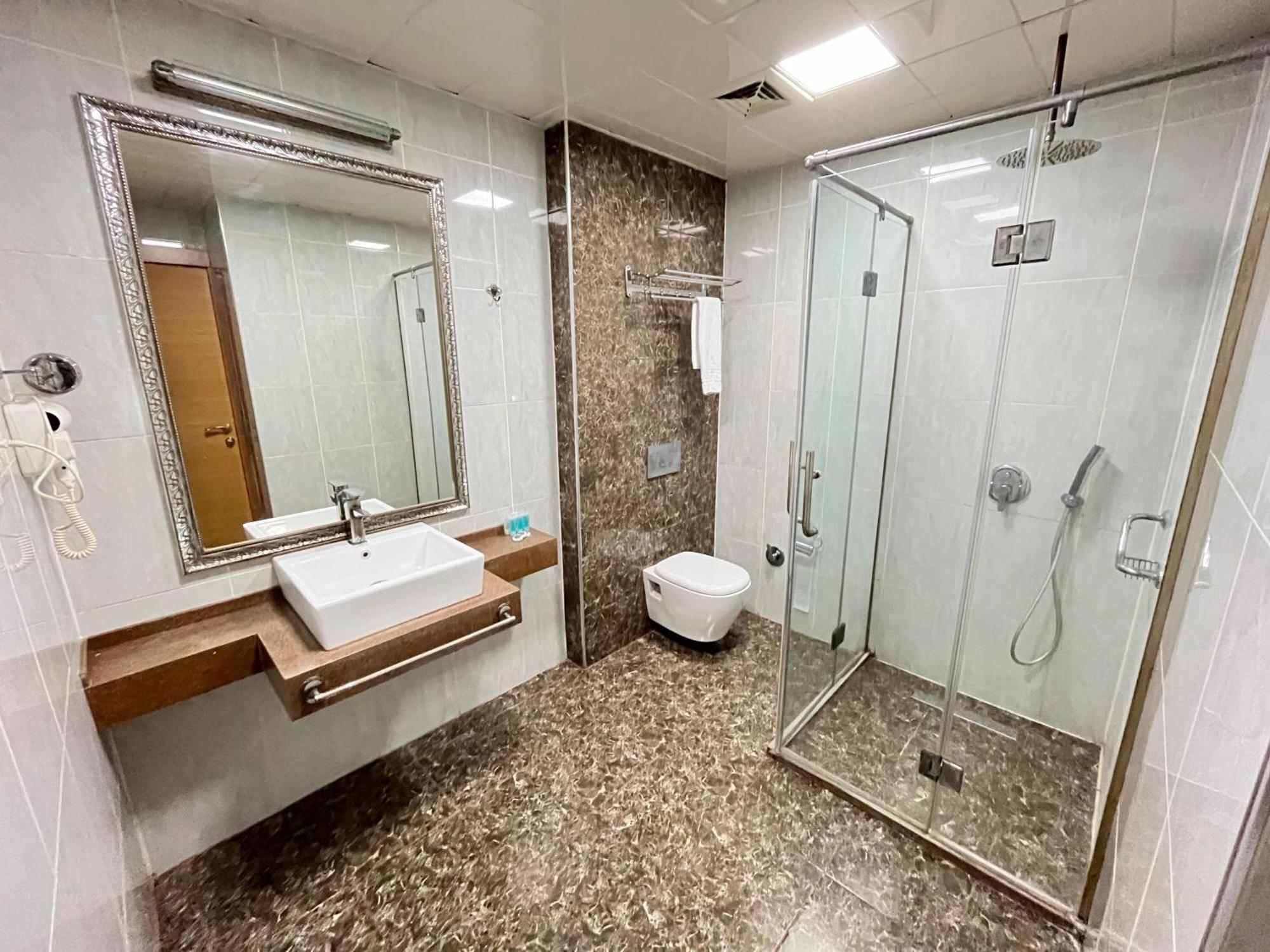 Gm City Hotel Баку Екстериор снимка