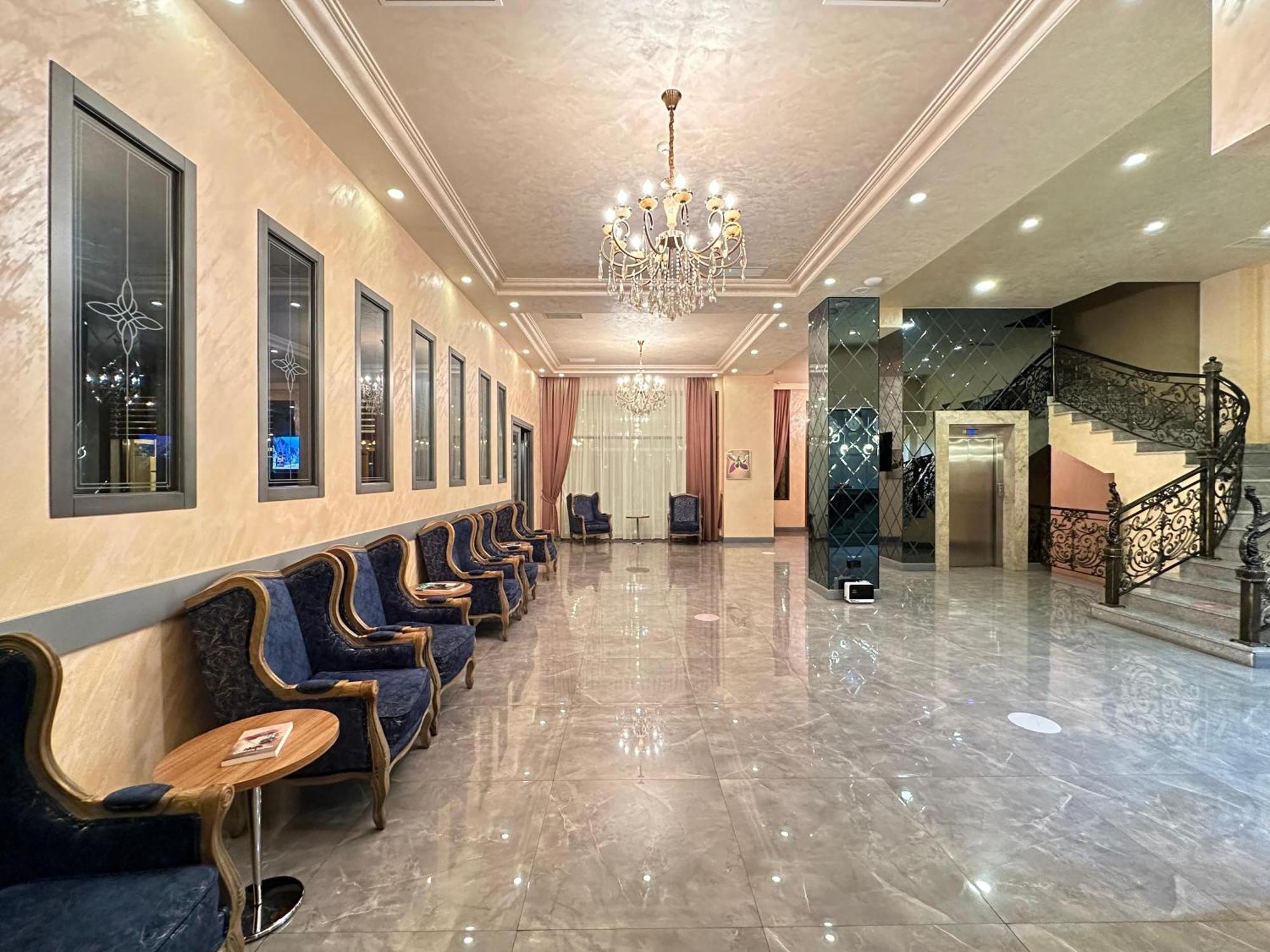 Gm City Hotel Баку Екстериор снимка