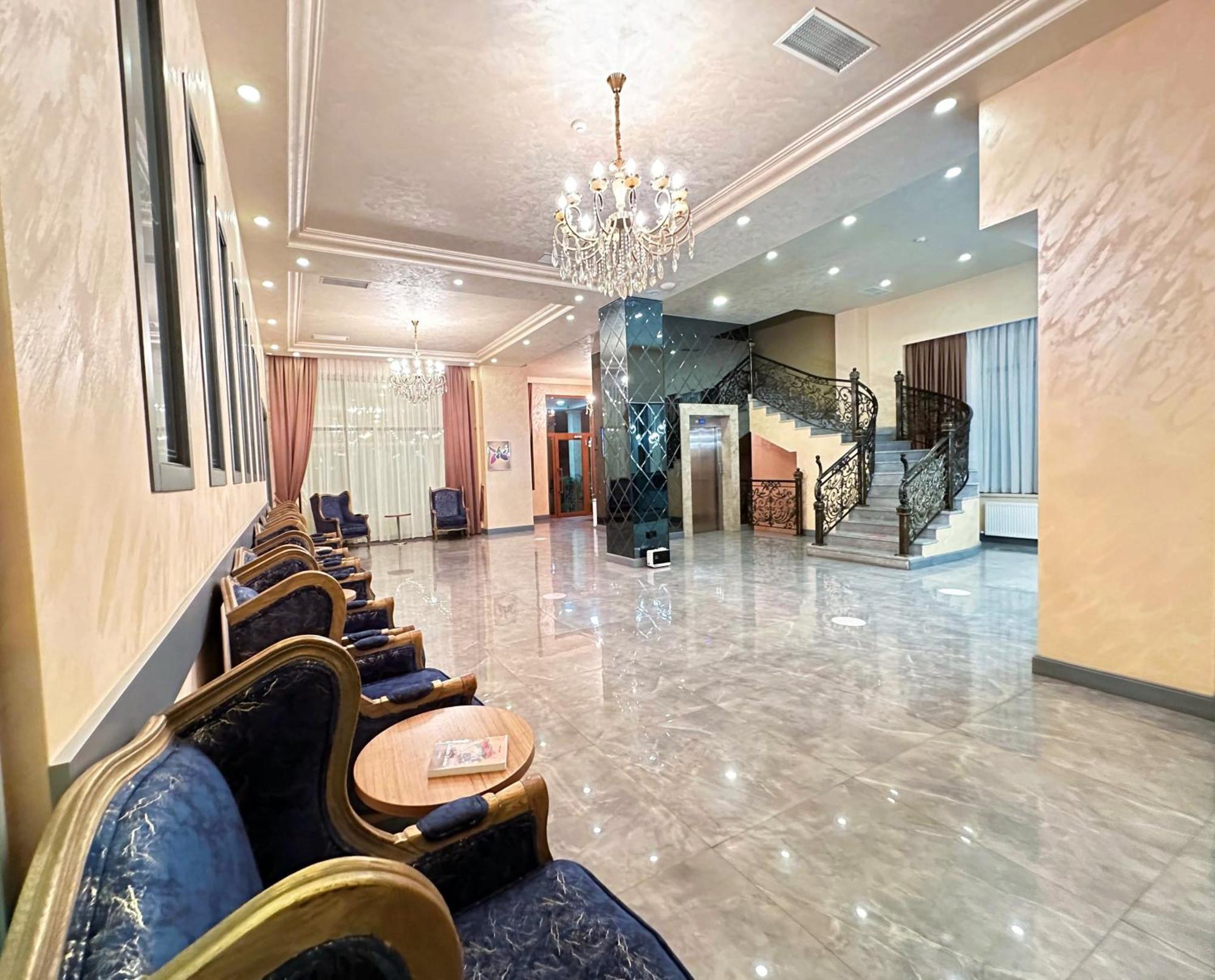 Gm City Hotel Баку Екстериор снимка